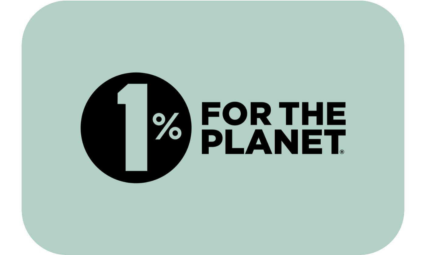 One percent for the Planet Logo auf grünem Hintergrund.